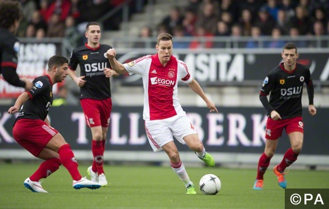 Ajax vs PEC Zwolle Live Streams