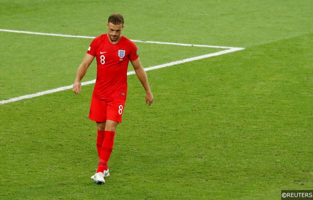 Jordan Henderson misses his penalty against Colombia