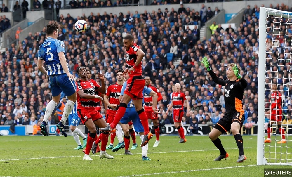 Brighton Lewis Dunk vs Huddersfield