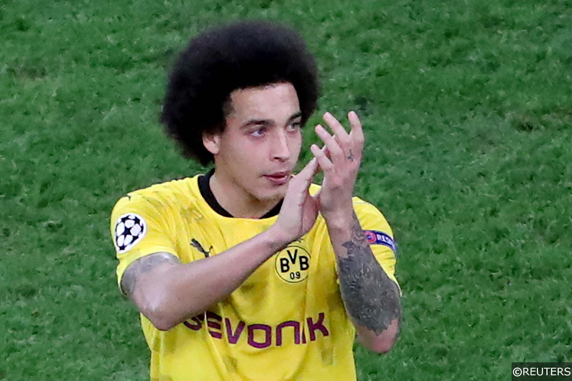 COMPLIANT - Axel Witsel Borussia Dortmund Champions League