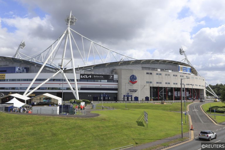 In The Mixer: North West pair tipped for EFL Trophy glory